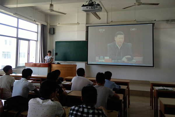 色播
团学组织学习习近平总书记考察中国政法大学重要讲话精神